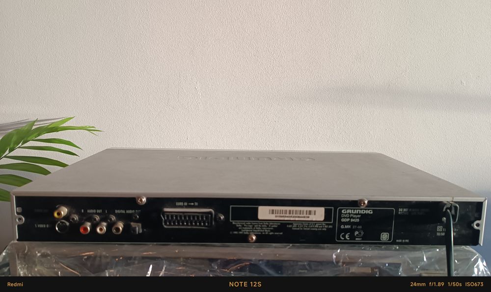 Leitor de DVD GRUNDIG GDP 9425 – Funciona Perfeitamente