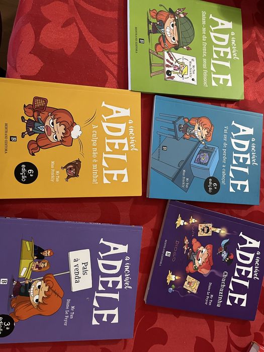 A incrivel adele - livros