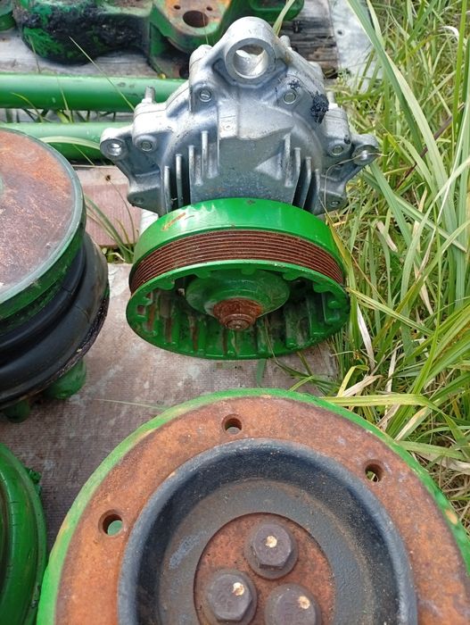 Części do traktora Johan Deere