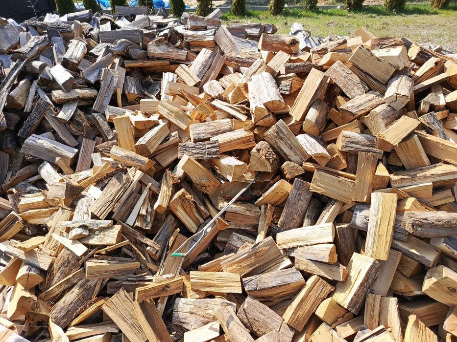 Drewno opałowe i kominkowe sezonowane
