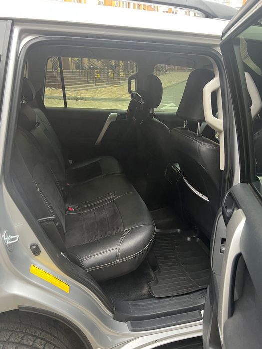 Toyota Land Cruiser Prado 150