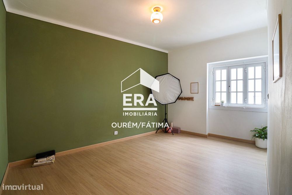 Moradia T4 em Torres Novas
