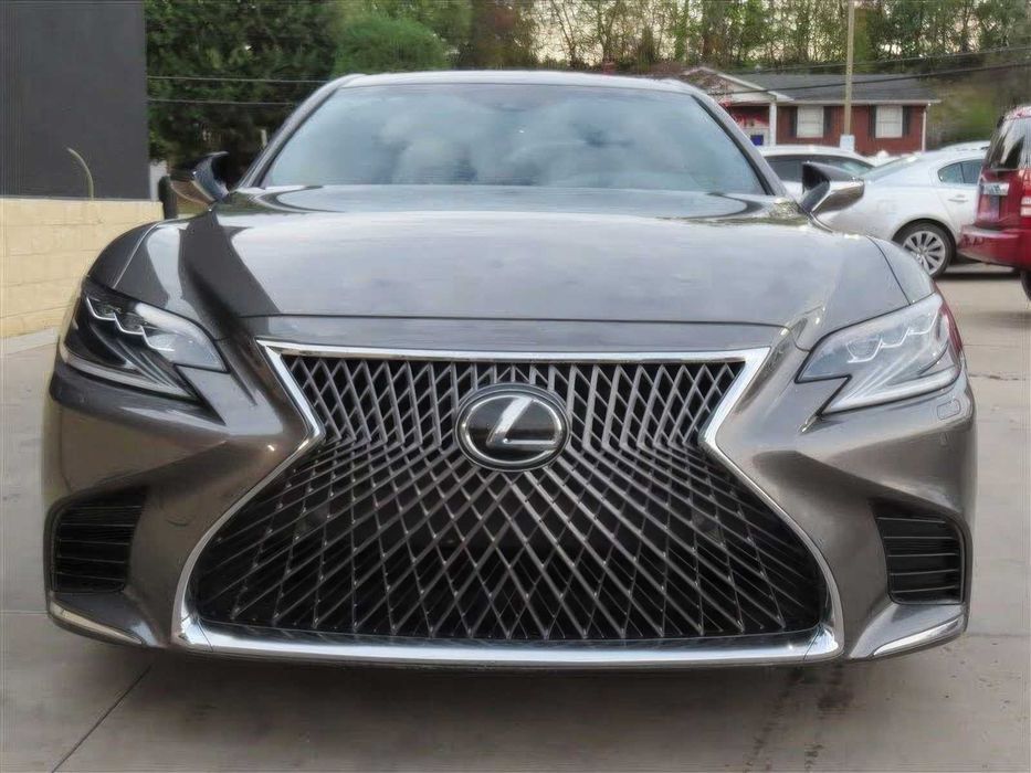 Lexus LS 500 F Sport      2019