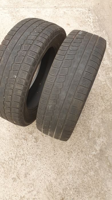 Продам пару зимней резины Matador 205/60r16