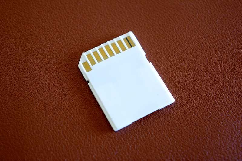 Adaptadores para Cartões de Memória Micro SD / TF Card, Novos