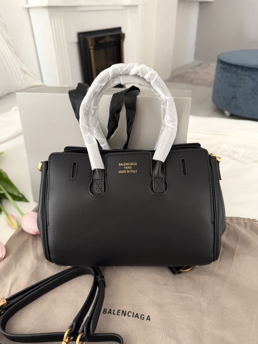 Сумка Balenciaga bel air Black шкіра | золота та срібна фурнітура