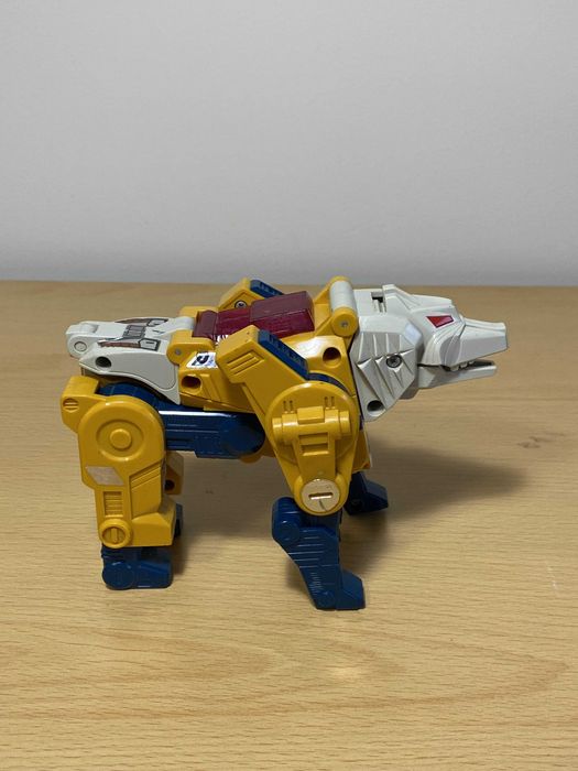 Transformers G1 1987 WeirdWolf Hasbro