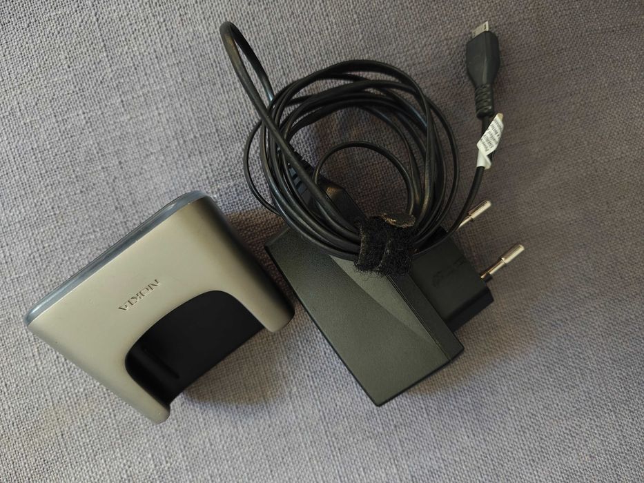 Nokia 8800 Carbon Arte – komplet, pełna sprawność, stan swietny