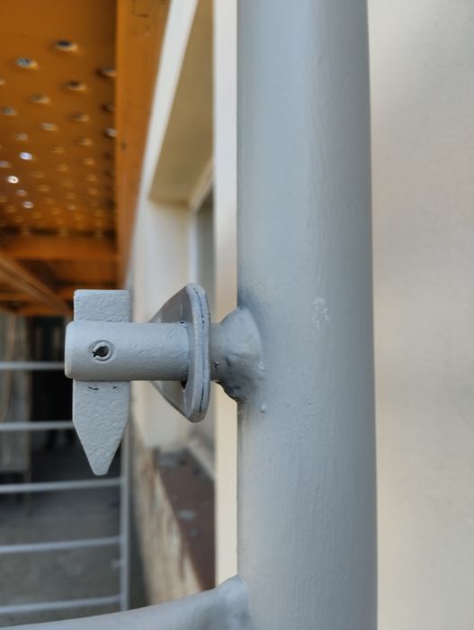 Rusztowanie elewacyjne Hiszpańskie modułowe szerokie