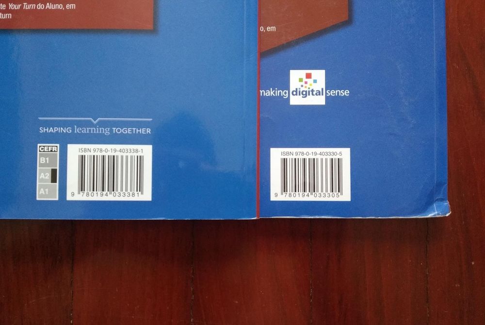 Livros escolares 7 ano Geografia História Inglês Espanhol