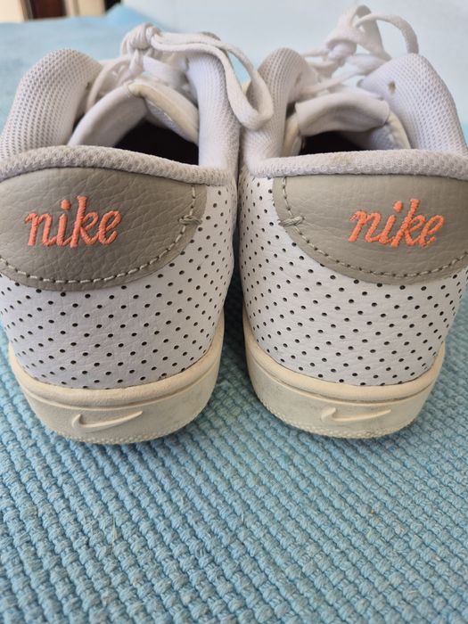 Sapatilhas Nike tamanho 41 (40)
