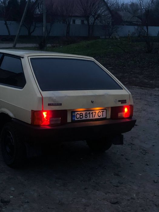 Продам ваз 21083