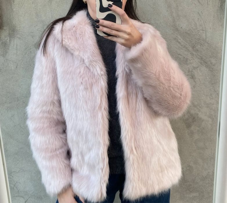 Futerko pudrowy róz M&S