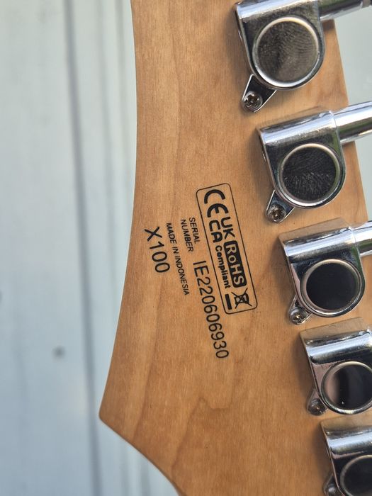 Електро гітара cort x100