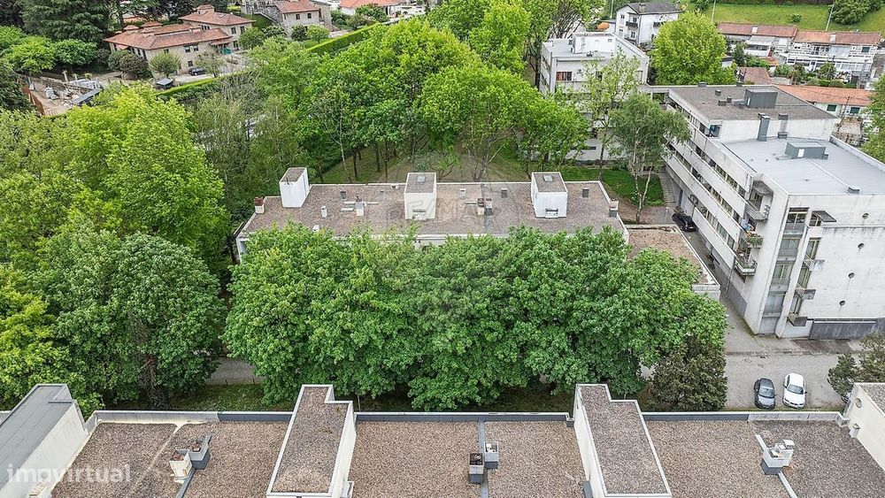 Apartamento T2 para venda em Creixomil