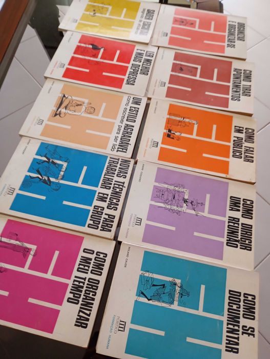 10 livros colecção Formação Humana