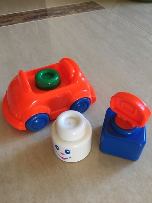 Машинка первый конструктор Chicco