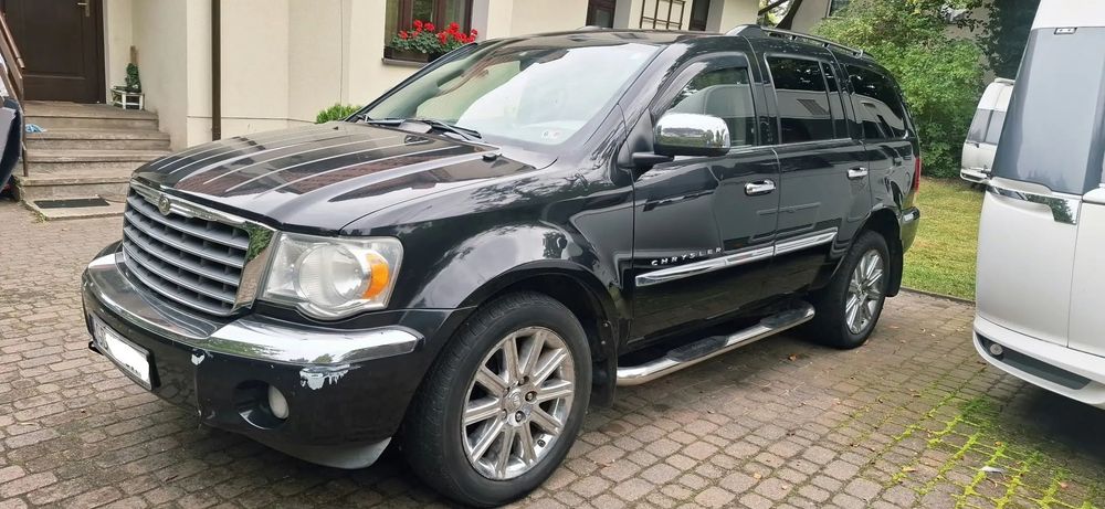 Chrysler Aspen