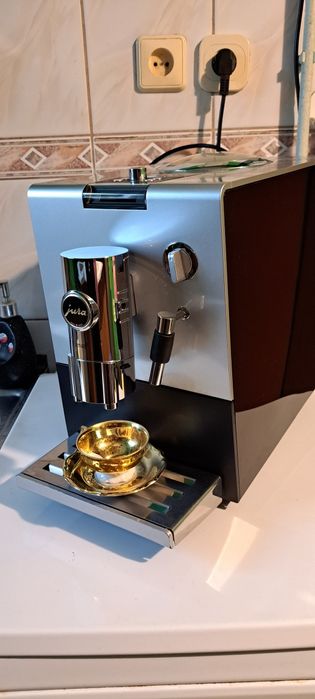 Sprzedam ekspres automatyczny Jura ena 9 stan bdb wysylka gratis