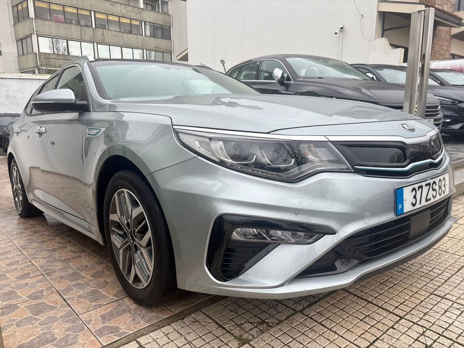 Kia Optima SW 2.0 CVVT PHEV