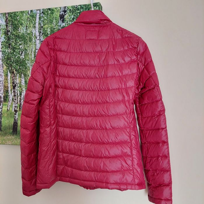 Kurtka puchowa przejściowa czerwona