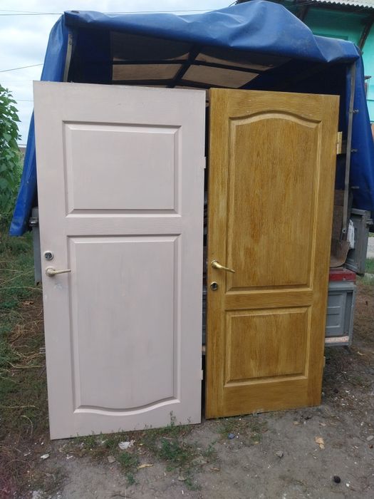 Продам двери.сад/огород.