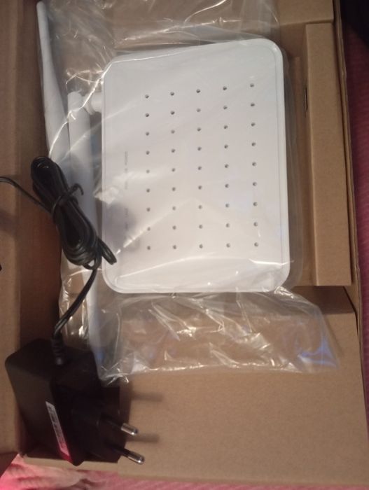 Продам BDCOM GP1704-2F-E