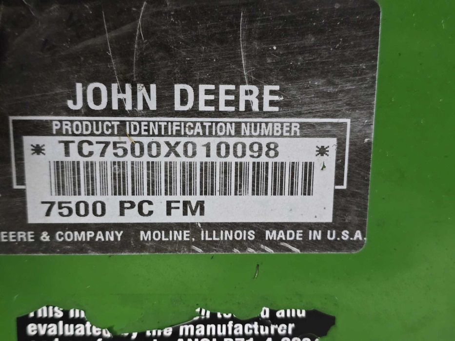 GLOBAL, Traktor do trawy John Deere Precision Cut 7500A *T056*