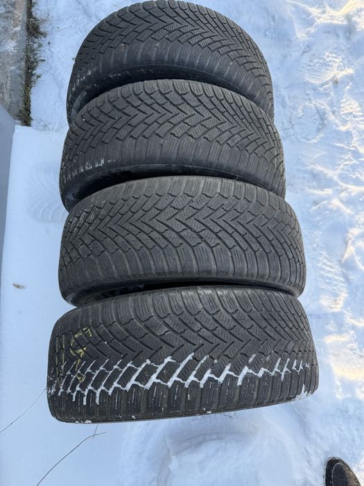 Зимняя резина R17 225/50 Continental