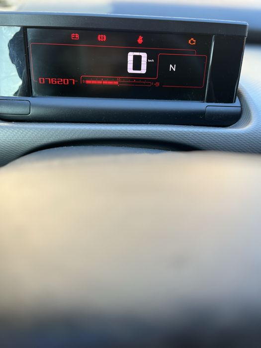 Продам автомобіль Citroen C4 Cactus