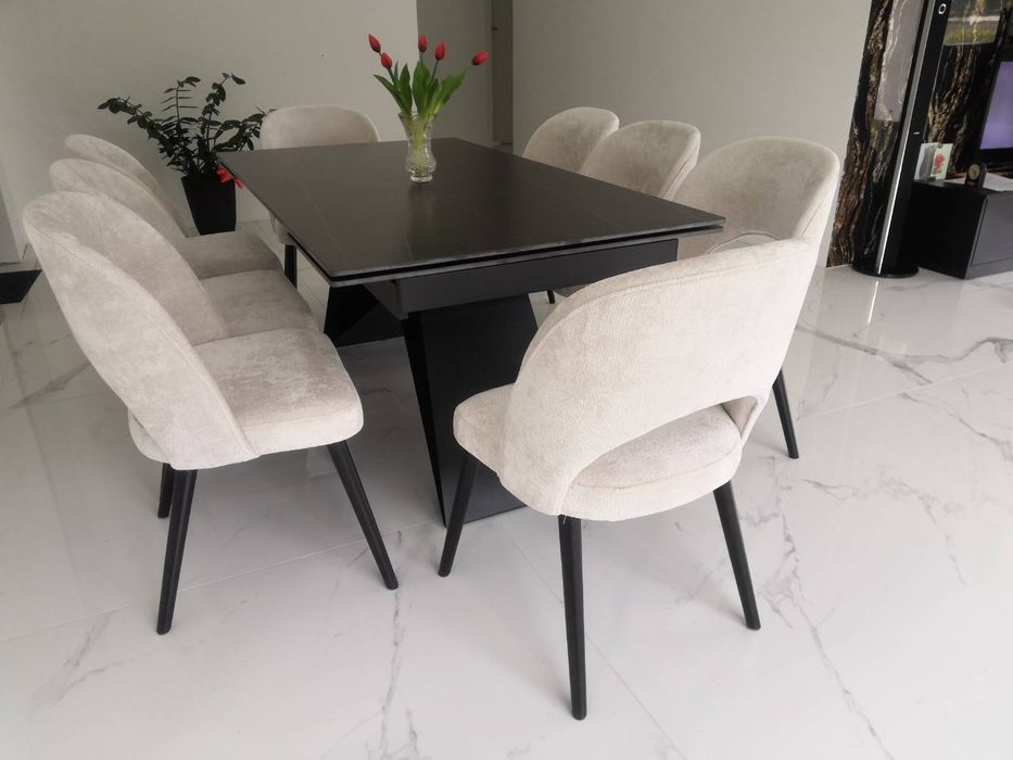 Krzesła do jadalni salonu wygodne mocne nowe Producent