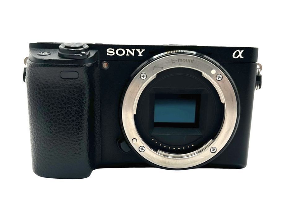 Aparat SONY Alpha A6300 + 16-50/3.5-5.6 OSS | SN 3813625 + 5512815 | Przebieg  20343 |