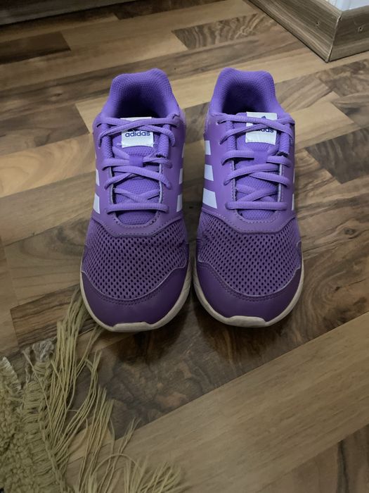 Кросівки Жіночі 36 розмір