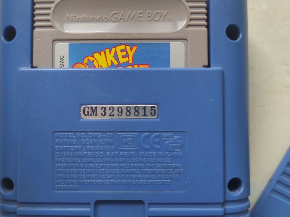 Nintendo Game Boy DMG-01 Blue (Play It Loud!) + гра Donkey Kong