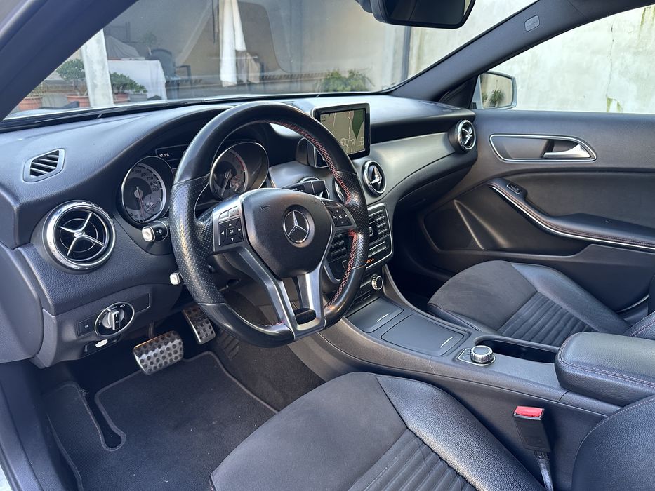 Mercedes-Benz GLA 200 CDI AMG 7G Auto. Nacional