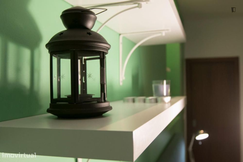 Estúdio - localizado em  Coimbra