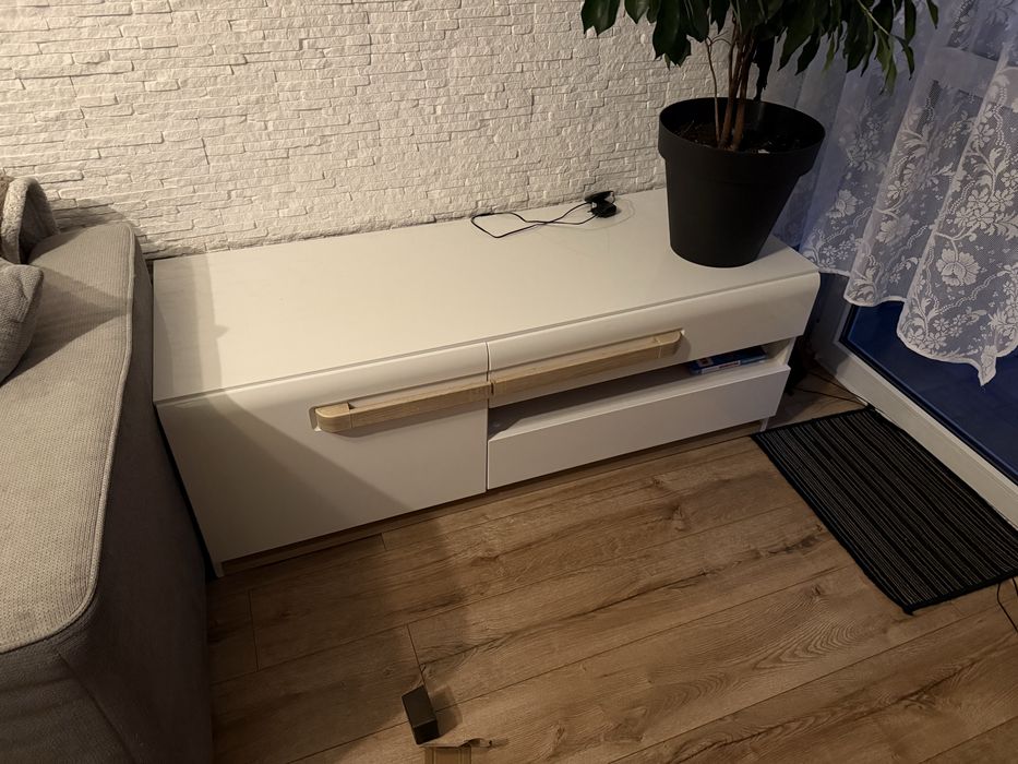 Szafka rtv i nie tylko pod akwarium terrarium podswietlana