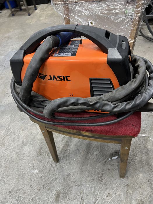 Зварювальний апарат Jasic TIG 180p