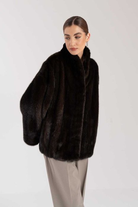 Норковая Шуба Италия Шикарная  модель Saga Furs