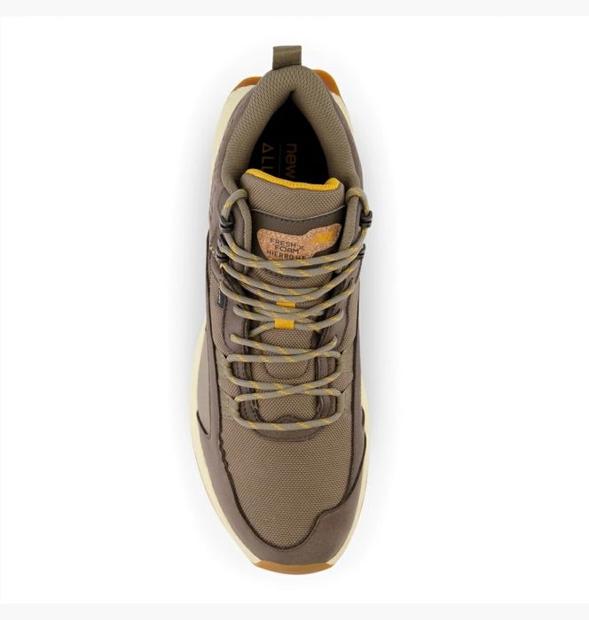 New Balance fresh foam X Hiero Mid gore-tex.