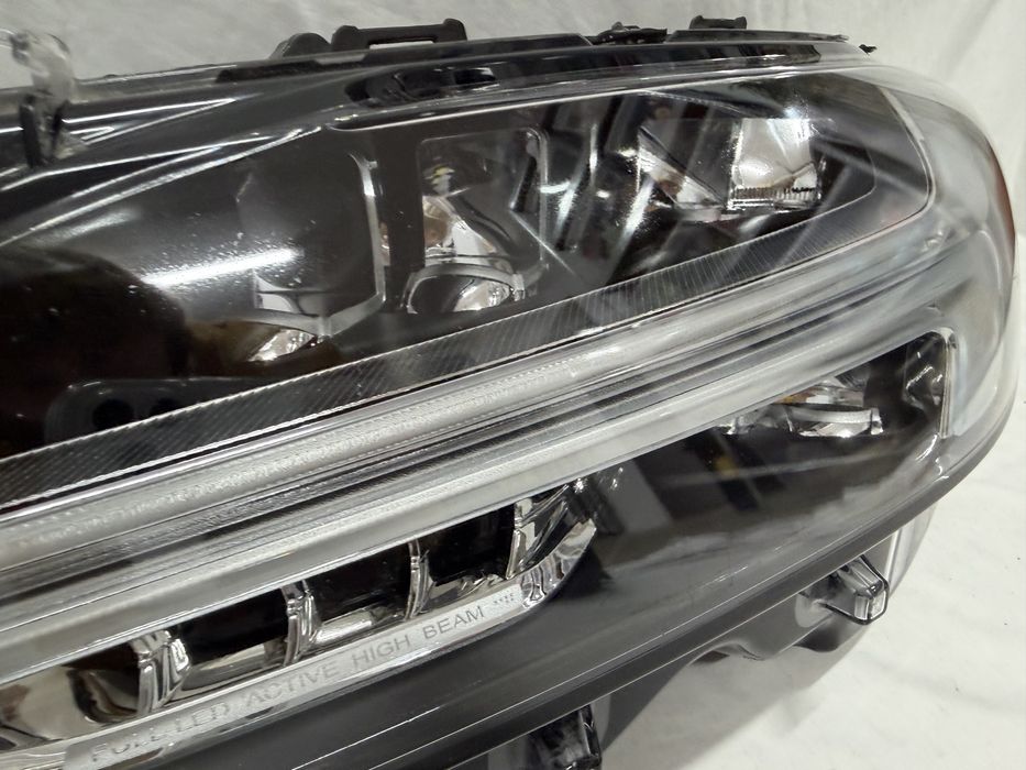 Lampa Lewy Przód VOLVO V90 S90 FULL LED 17-23r.