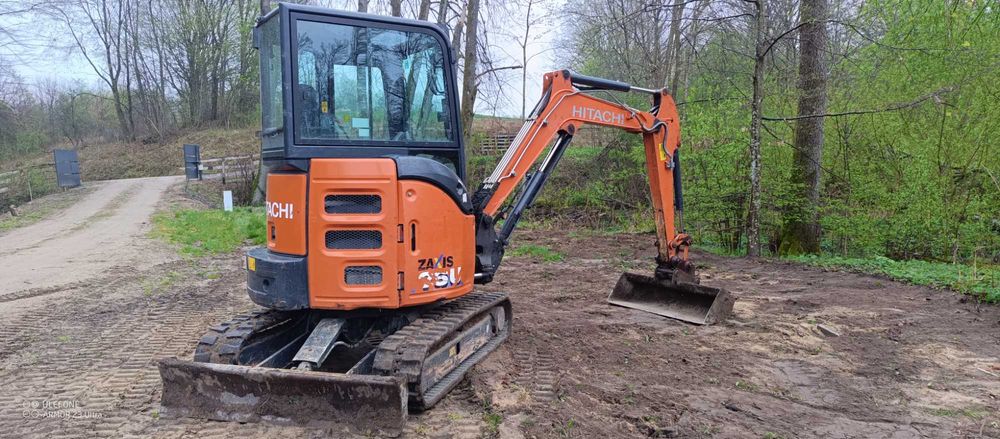 Usługi mini-koparką/koparką - ładowarką-wozidłem 3T/Przyłącza WOD-KAN