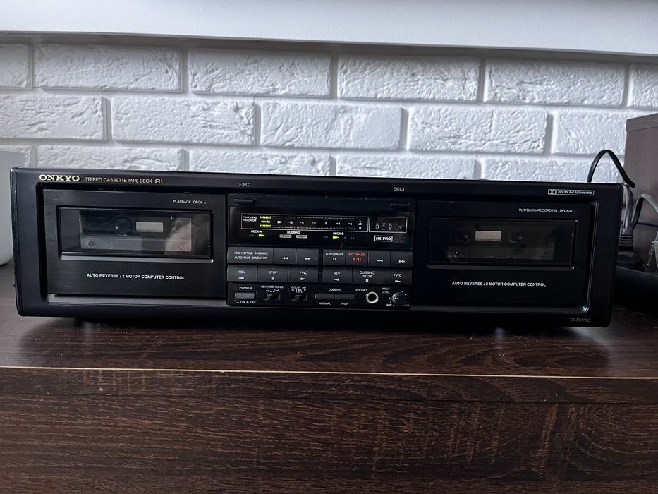 Stereo Cassette Tape Deck RI.  ONKYO  TA-RW20.