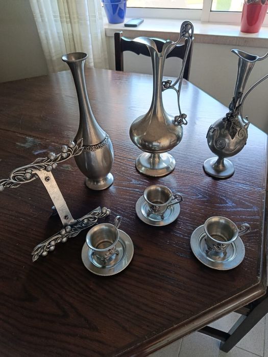 Tin Tea Set