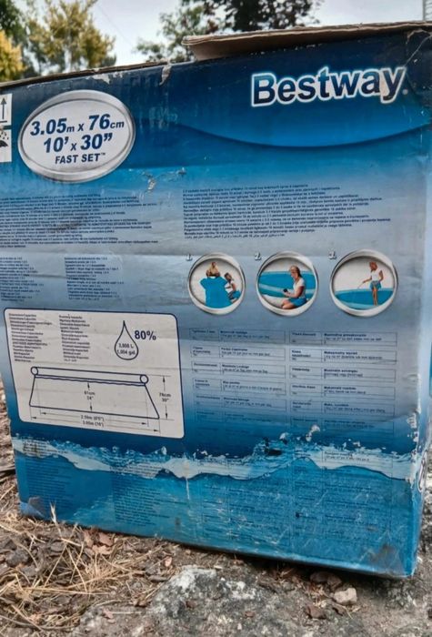 Piscina Bestway nova