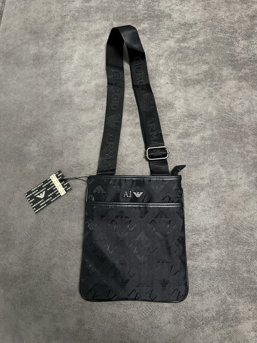 Сумка месенджер барсетка через плече Armani Армані sale розпродаж