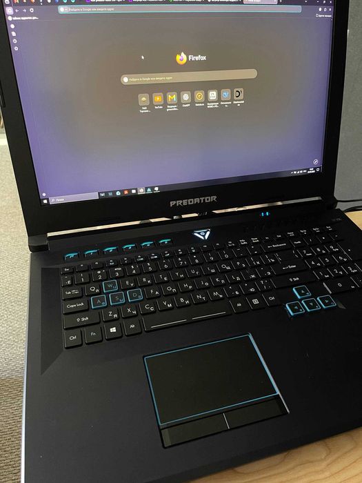 Игровой ноутбук Acer Predator Helios 500 PH517-61-R2ZE