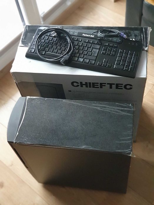 Komputer Intel Core 2 Duo 4GB RAM 240GB SSD + 160GB HDD Radeon HD4870