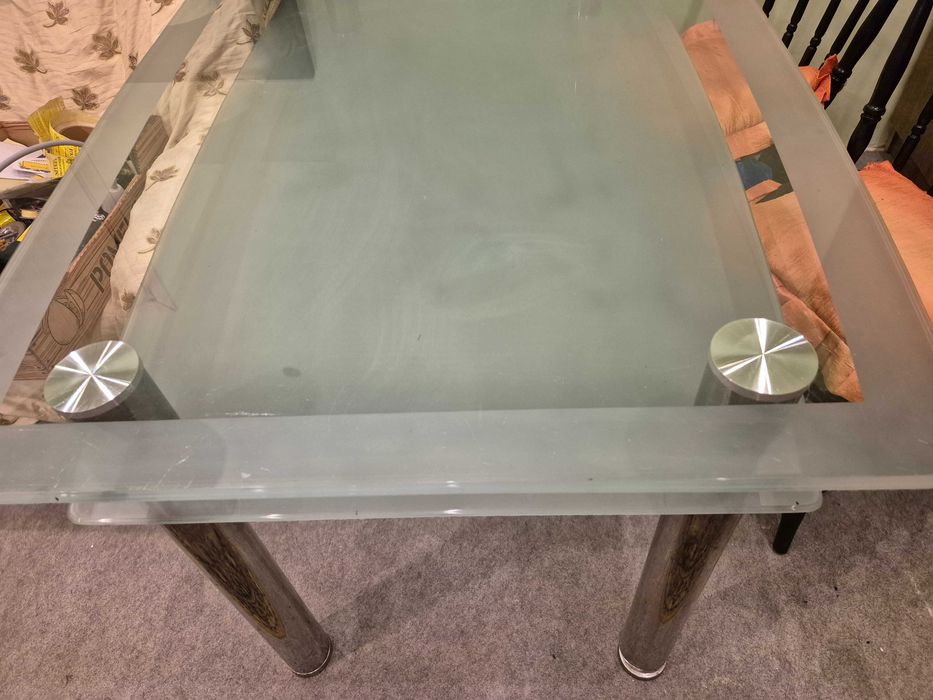 stół  do salonu szklany 150x90wys75