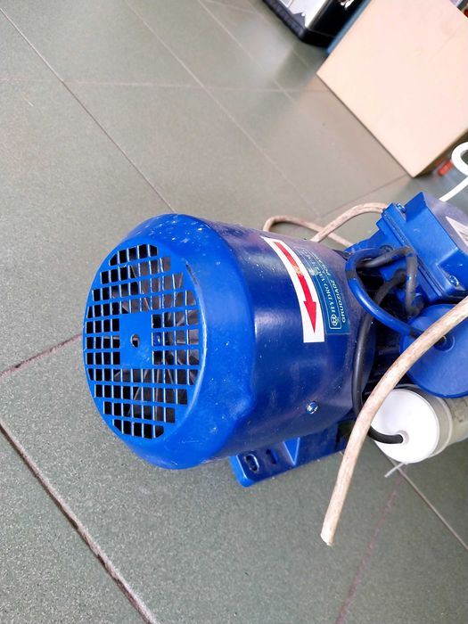 Pompa hydroforowa 240V